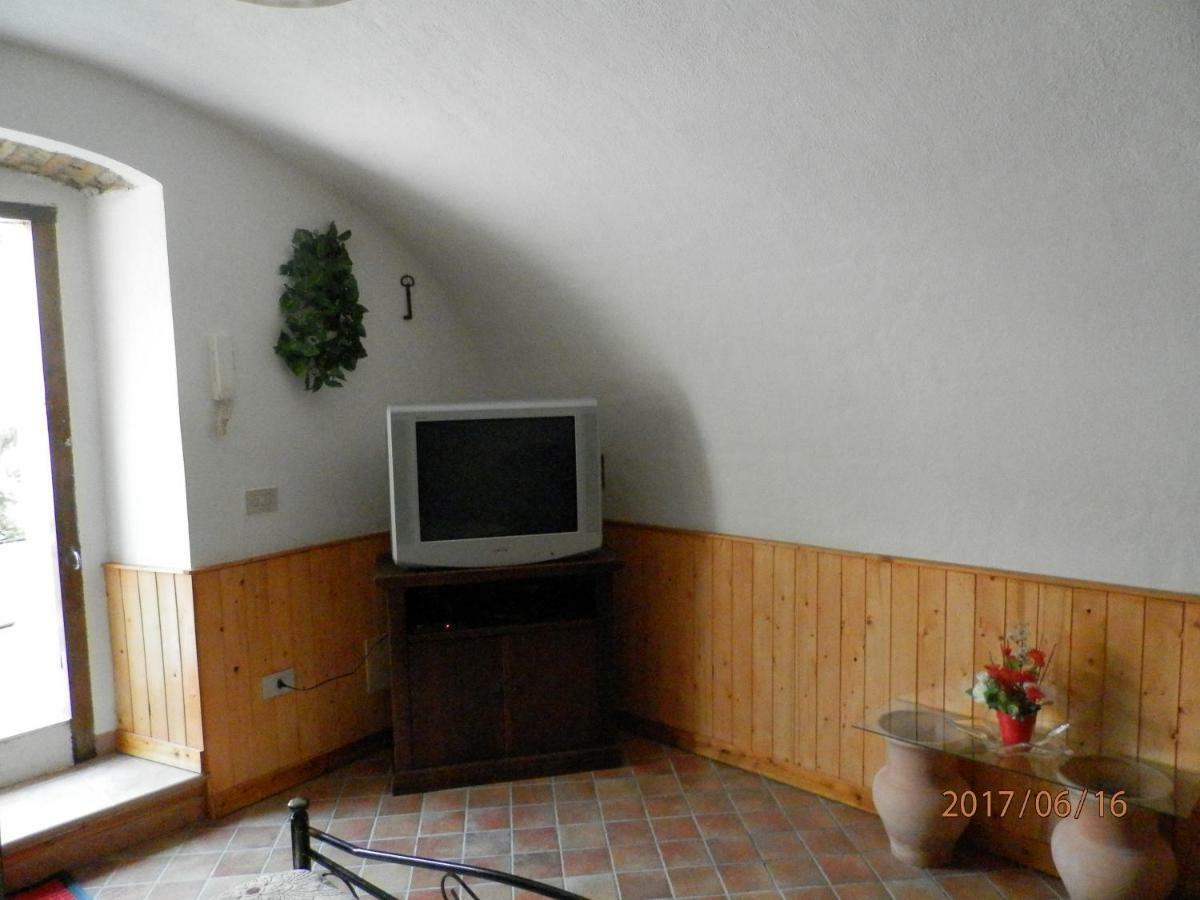 B&B Palazzo L'Occaso Castrovillari Bagian luar foto
