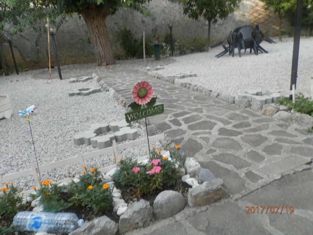 B&B Palazzo L'Occaso Castrovillari Bagian luar foto