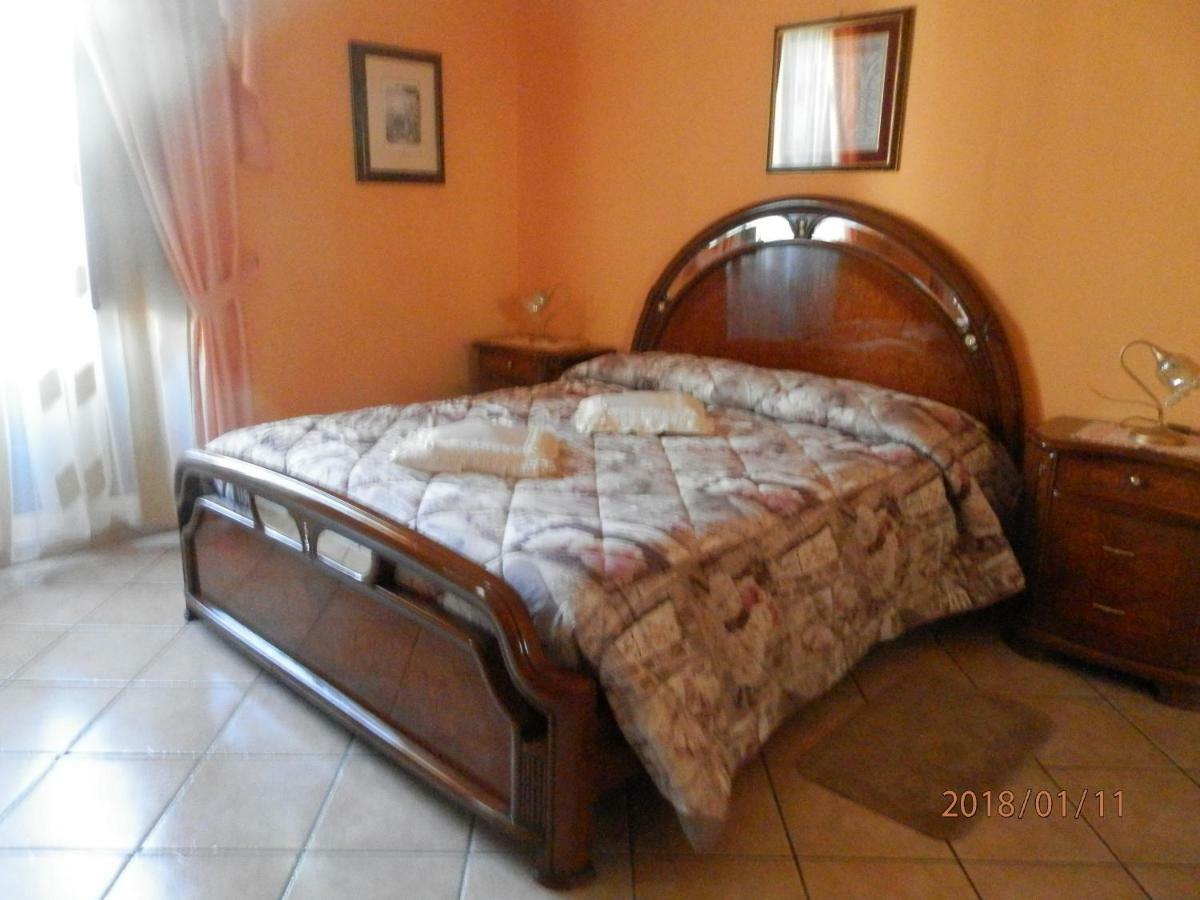 B&B Palazzo L'Occaso Castrovillari Bagian luar foto